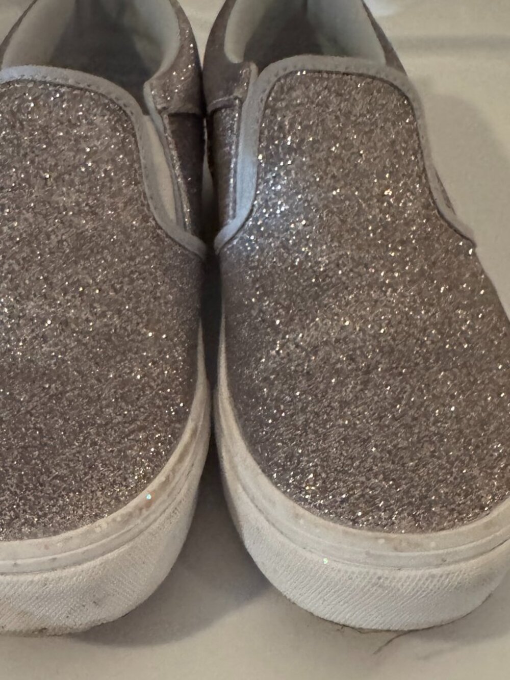 Vans Girls' Missy Silver Glitter Slip-On Sneakers, S:Girls' 3, Excellent Shape - Picture 7 of 8